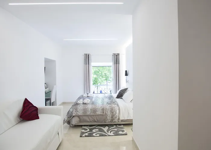San Pietro Grand 4*